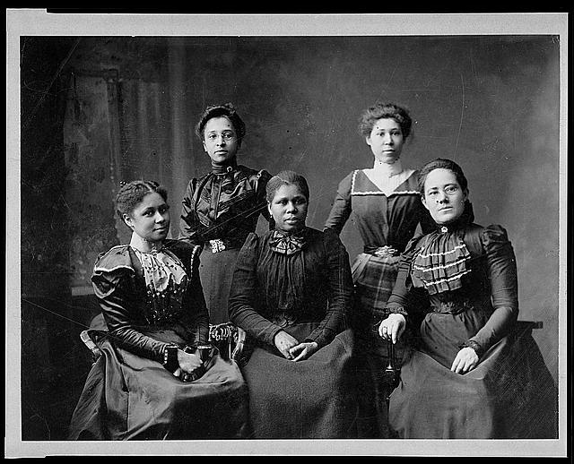 The 12 Important Genealogy Dos and Don'ts You Need to Know